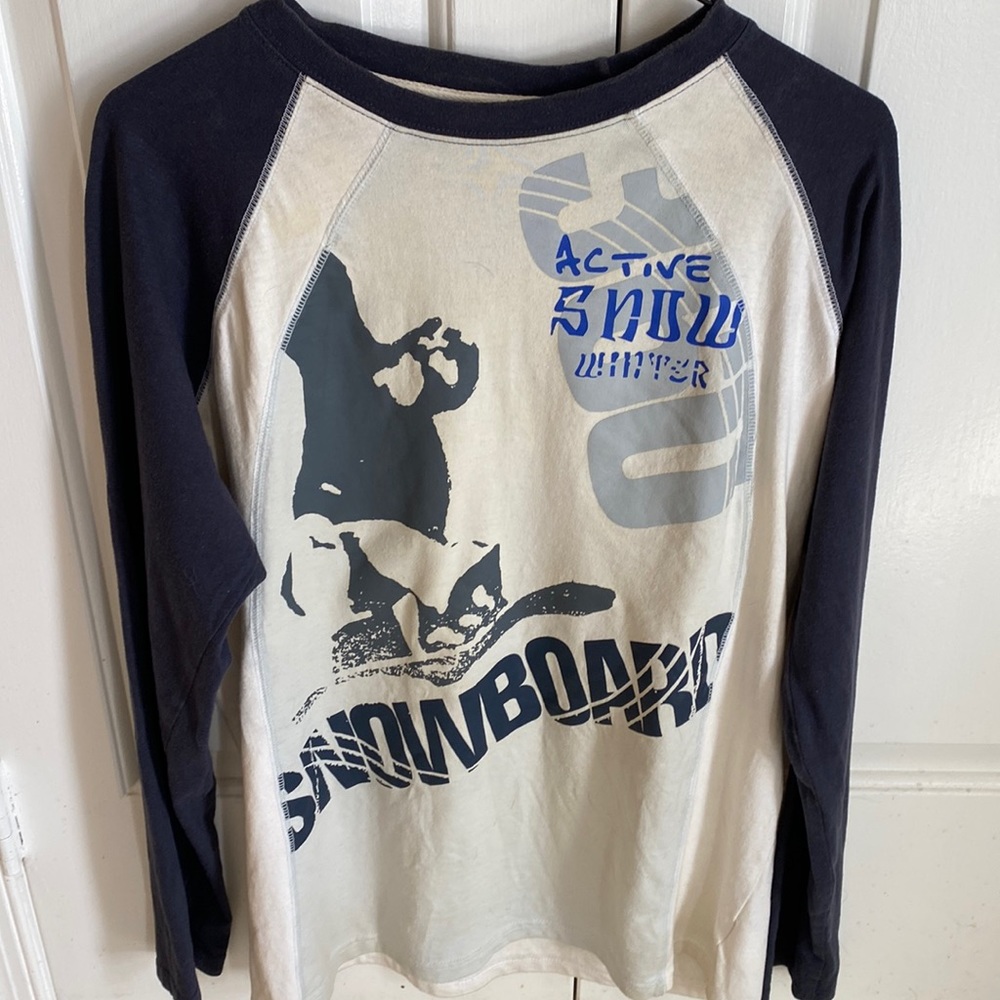 Vintage  Snowboarding Graphic Long Sleeve Shirt